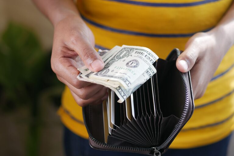 Simple Budget Habits for Everyday Life